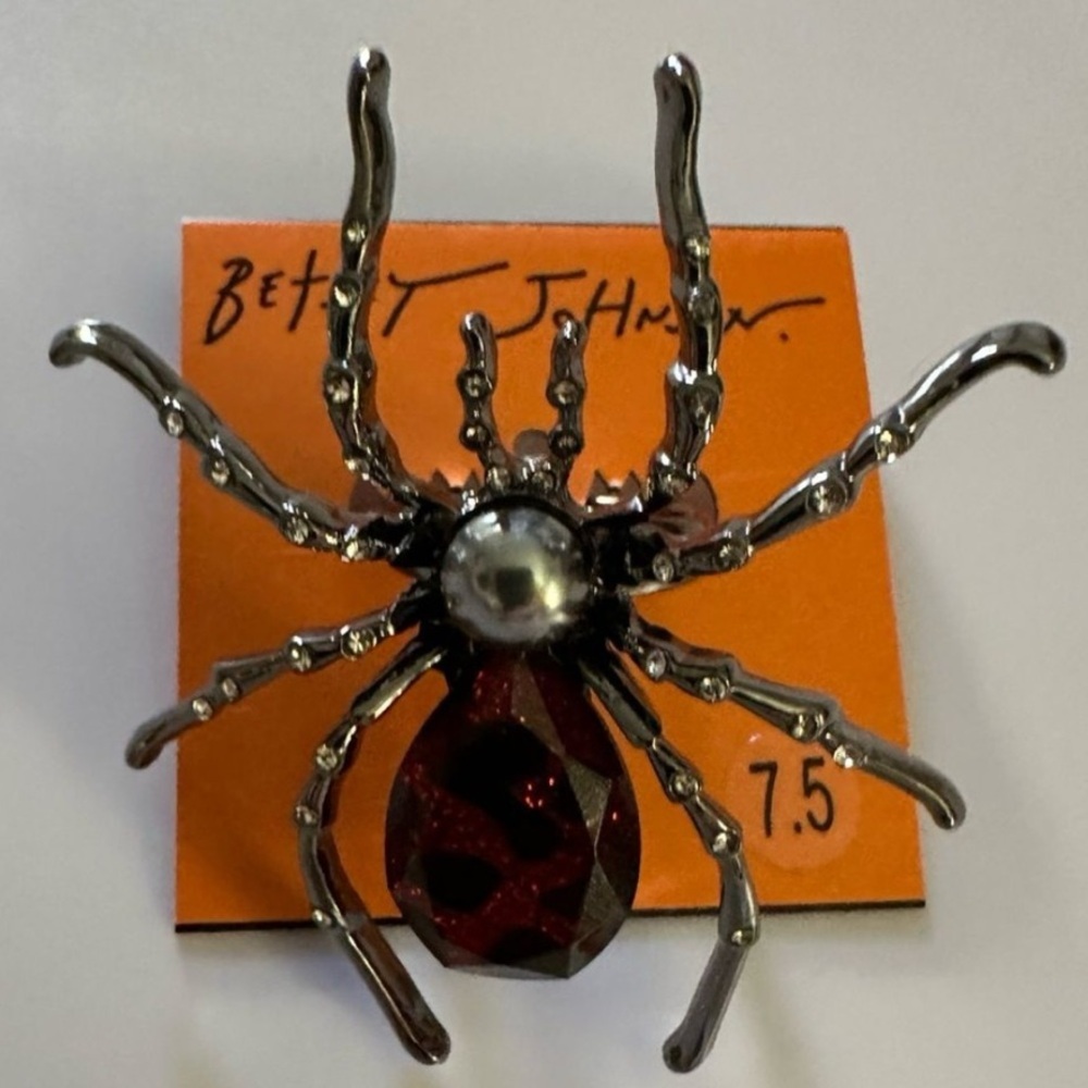 BETSEY JOHNSON Halloween Crystals Black & Red Spider Size 7.5 Ring NEW NWT